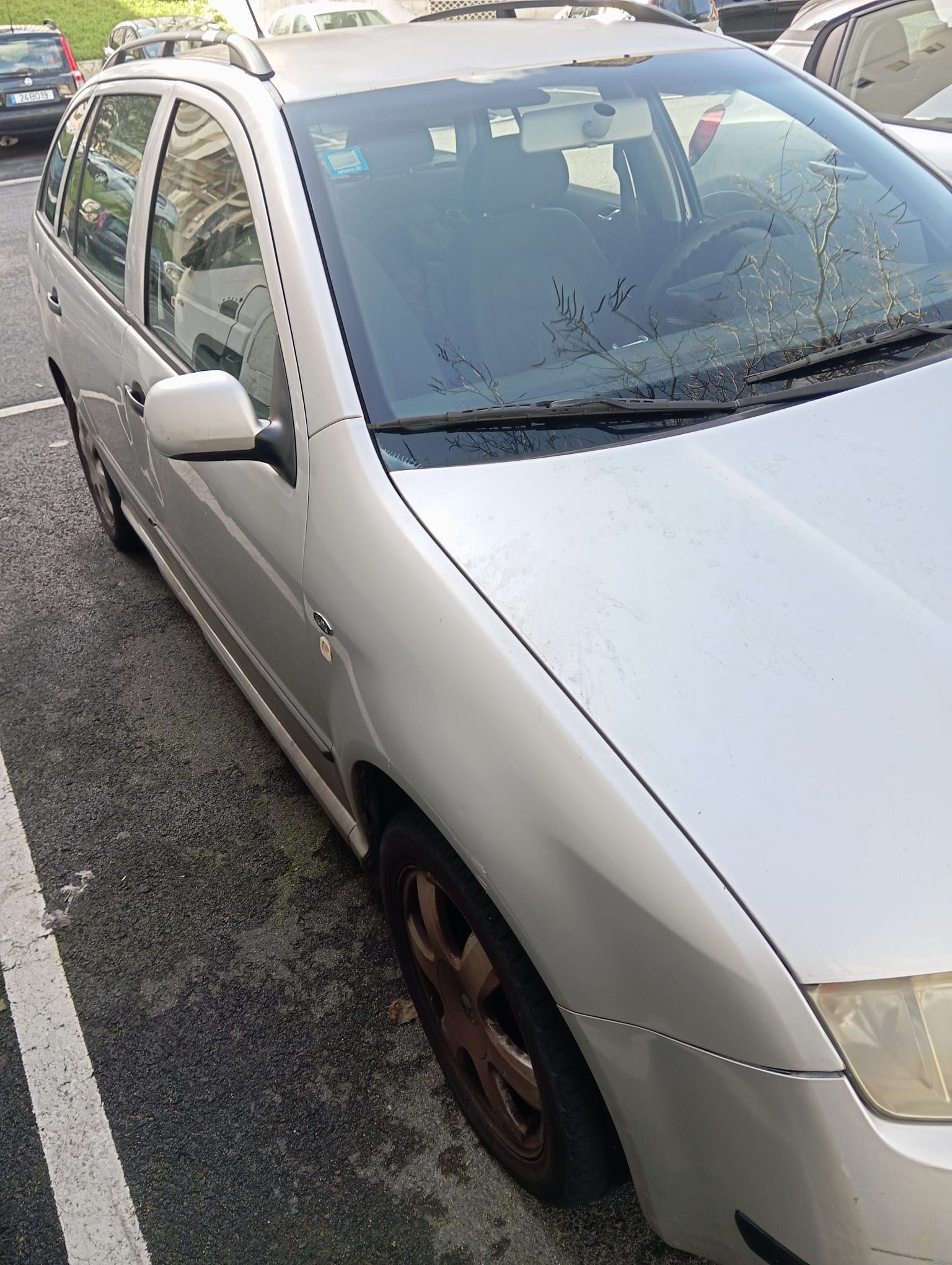 Vende se BAIXA DE PREO SKODA FABIA 1.4