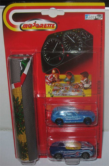 Majorette - BMW Z3 Coupe + Porsche Boxster + Tapete de Jogo -Serie 927