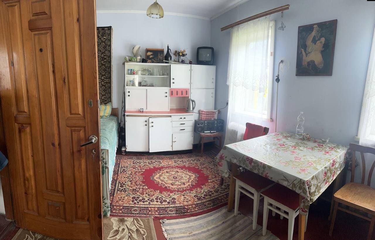 Продаж будинку в селі Унучки