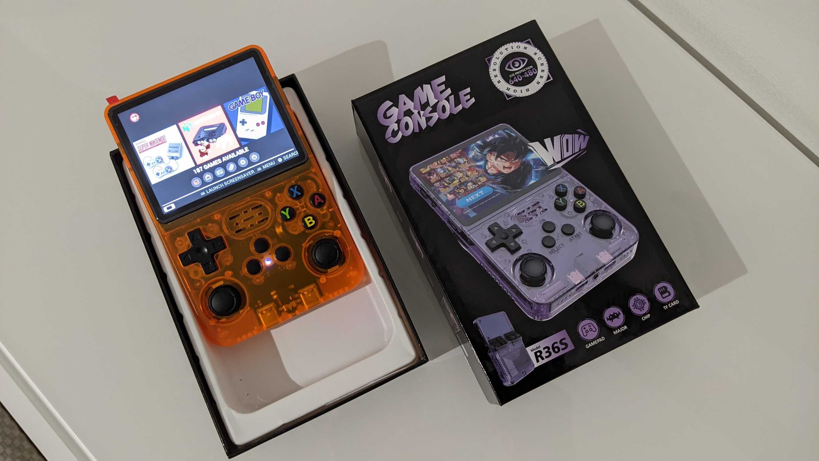 Consola R36S - Consola de jogos retro/antigos