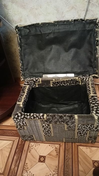 Продам банкетки, 2шт