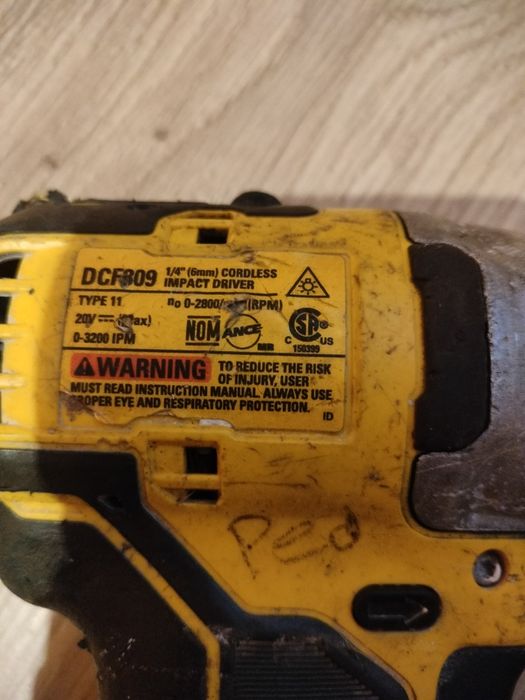 Zakrętarka udarowa DeWALT DCF809 zakretarka 198Nm wkrętarka DeWalt