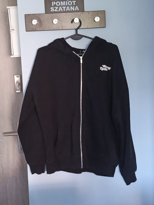 Czarna bluza z kapturem damska z napisem oversize fb sister new yorker