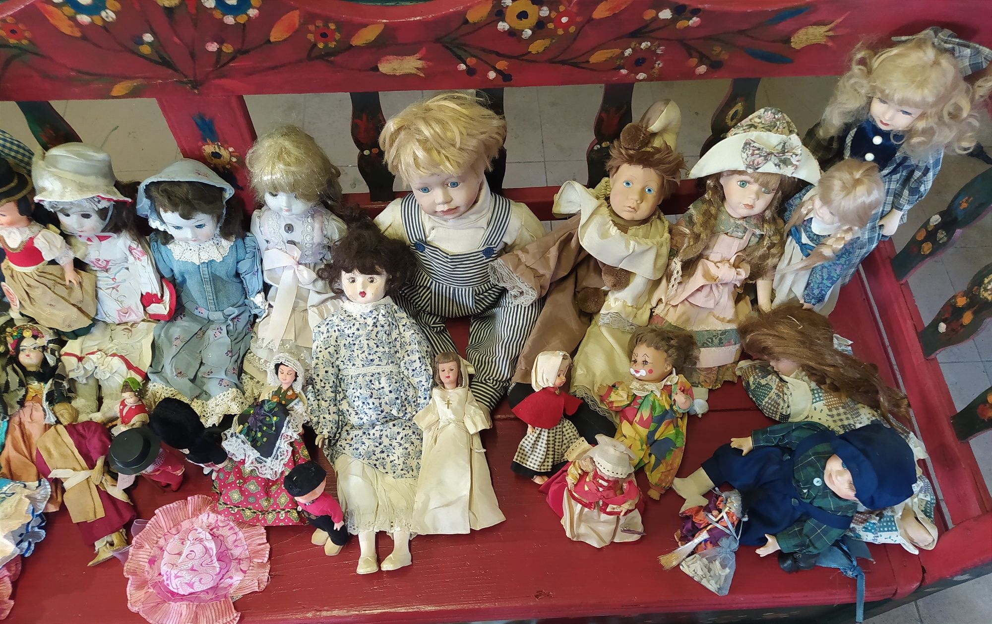 Колекція вінтажних ляльок. Німеччина-Голландія