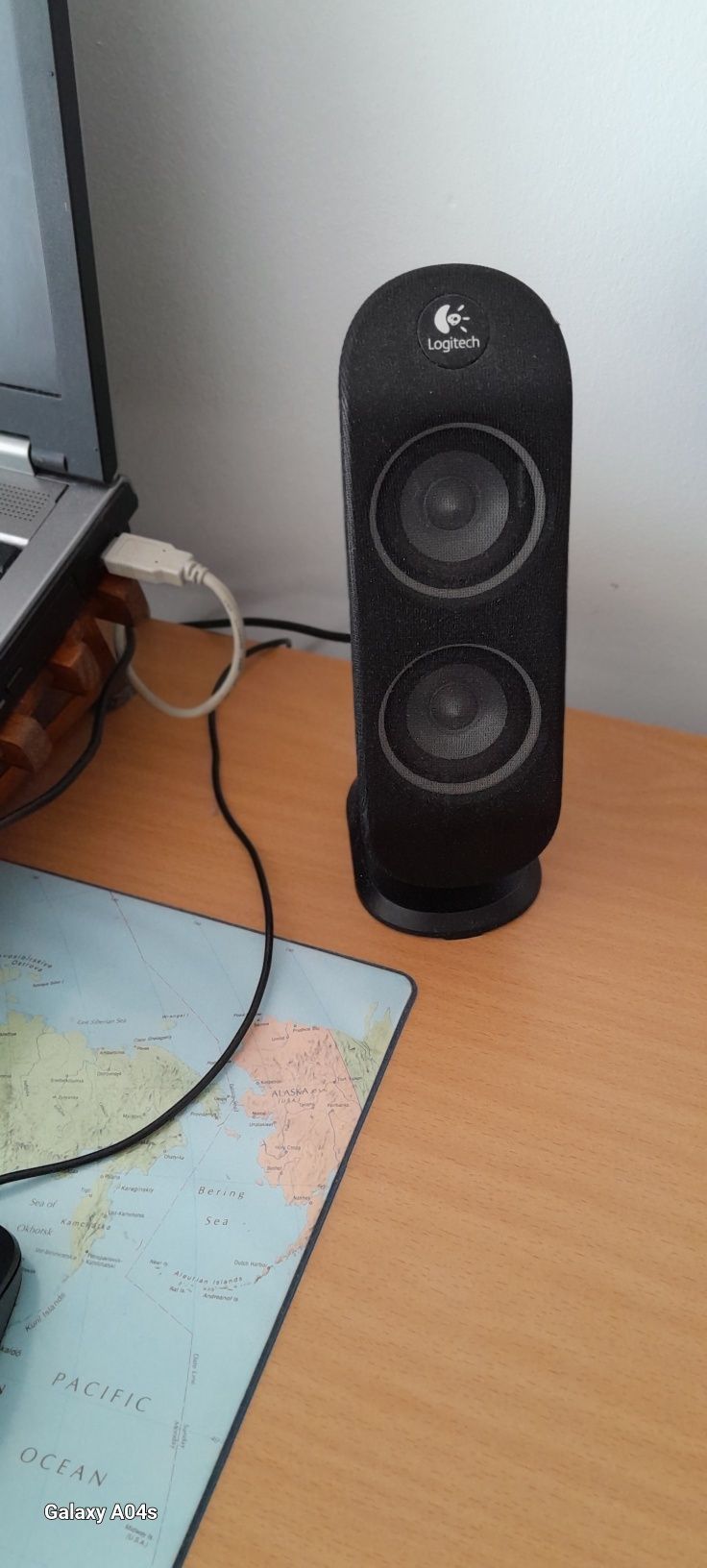 2 colunas e subwoofer