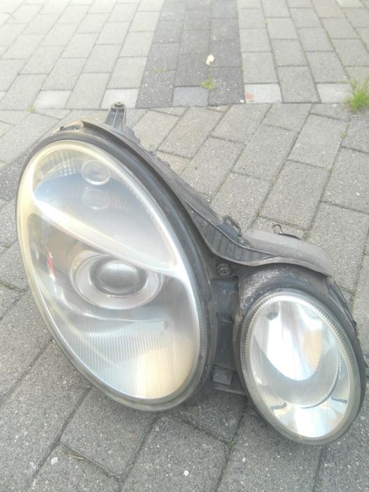 Reflektor W211, lampa przednia, reflektor H7, Hella