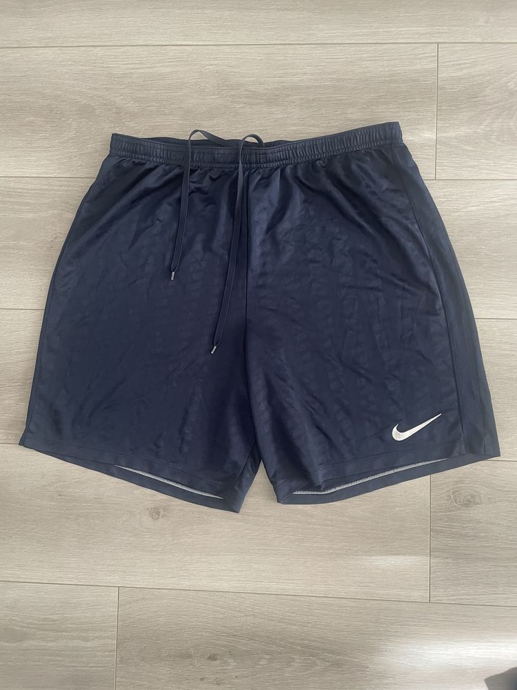 Шорти Nike DRI-FIT оригінал "XL"