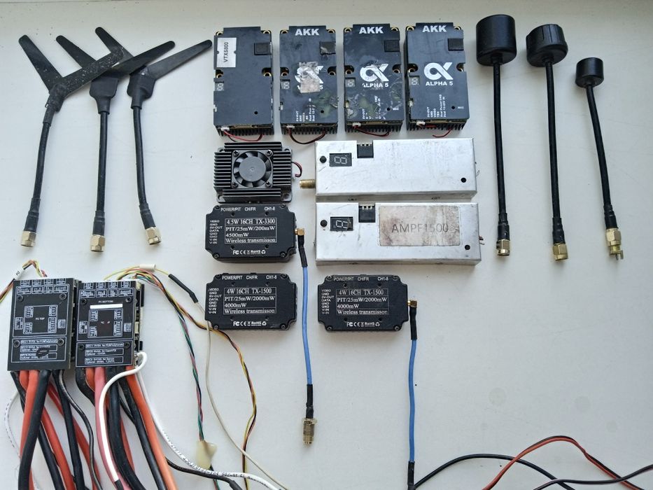 Відеопередавачі та плати управління для FPV-дронів, БПЛА