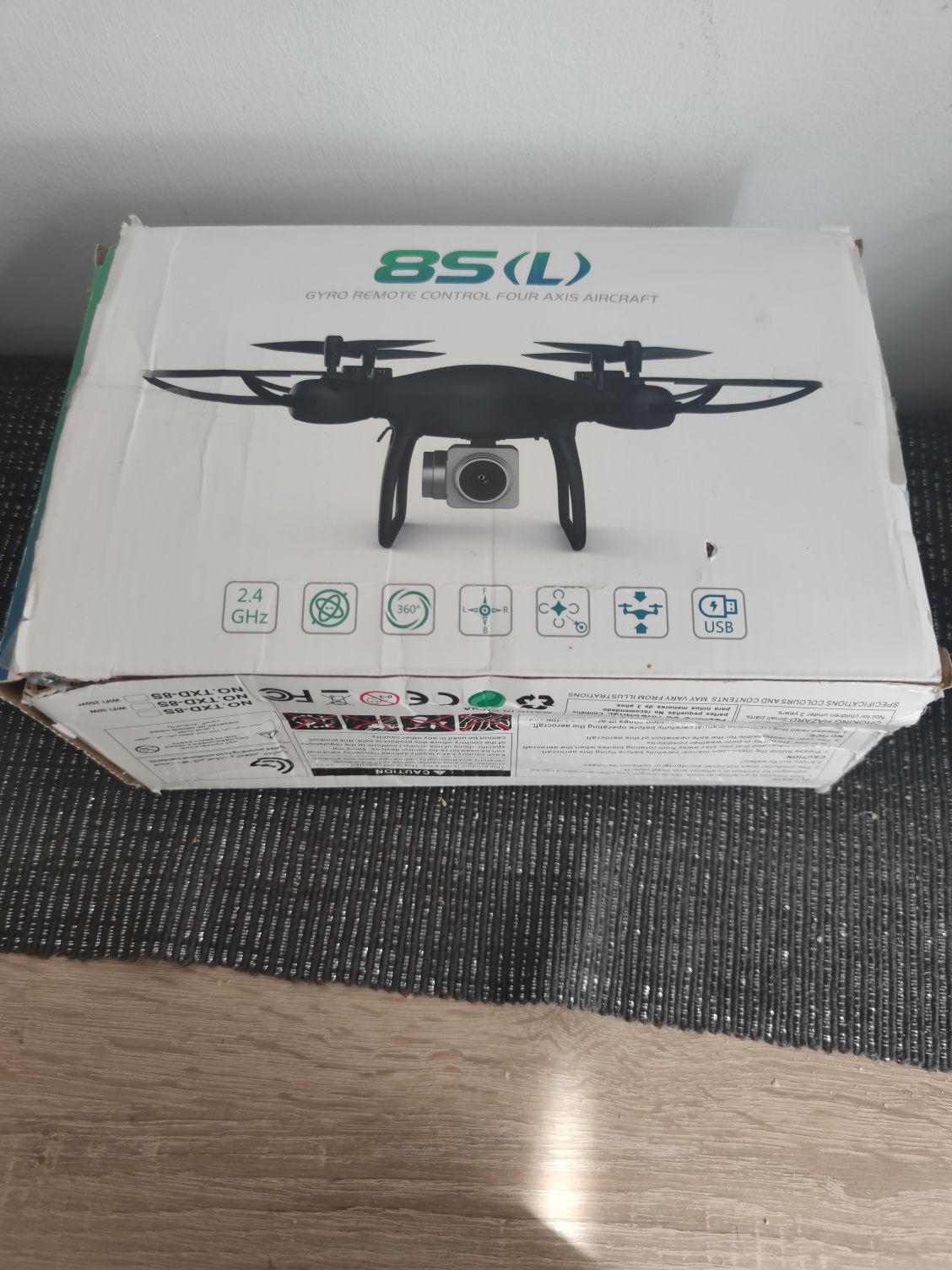 Dron 85 L czarny