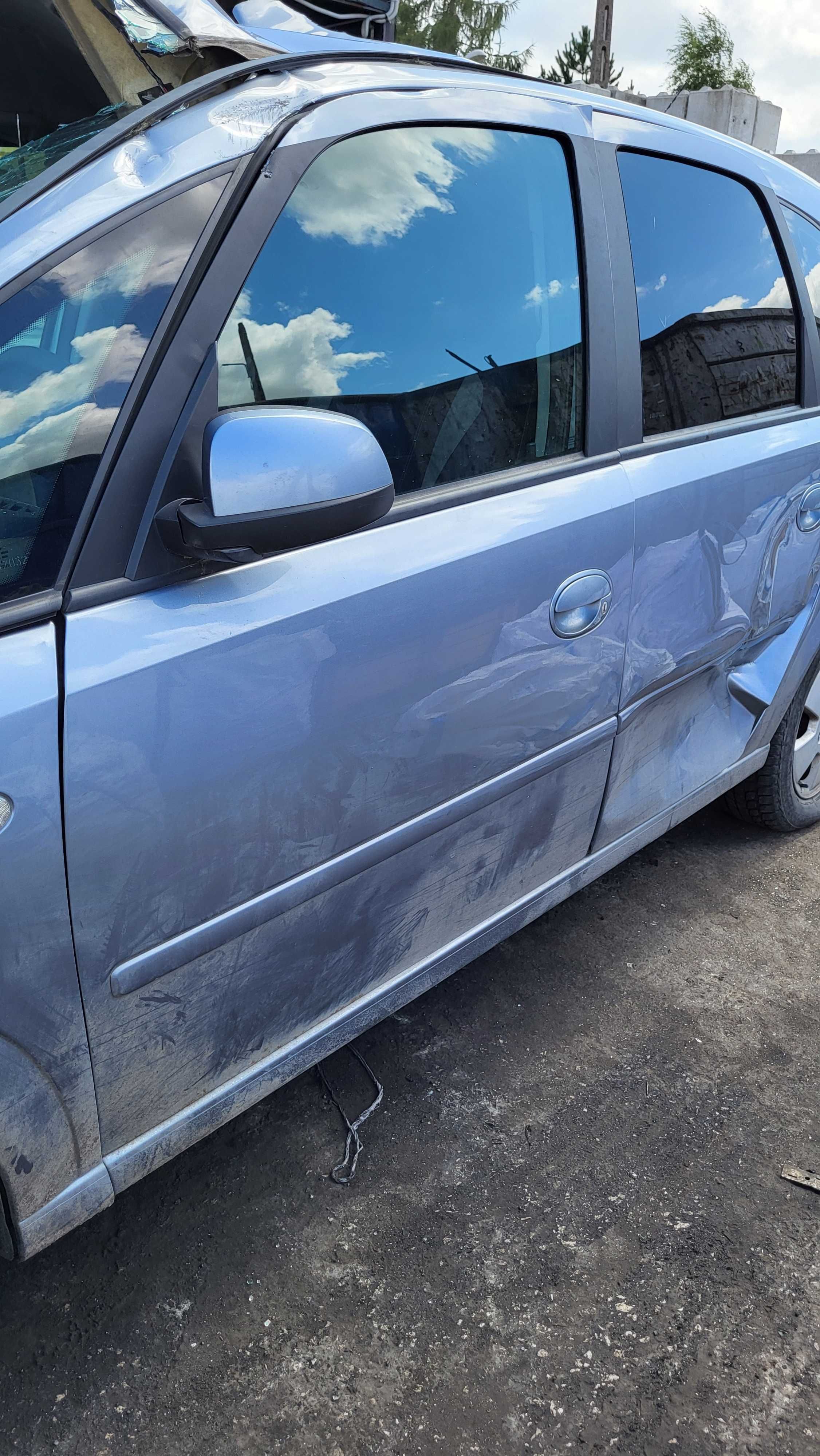 OPEL MERIVA A 2003r. 1,7 cała na części