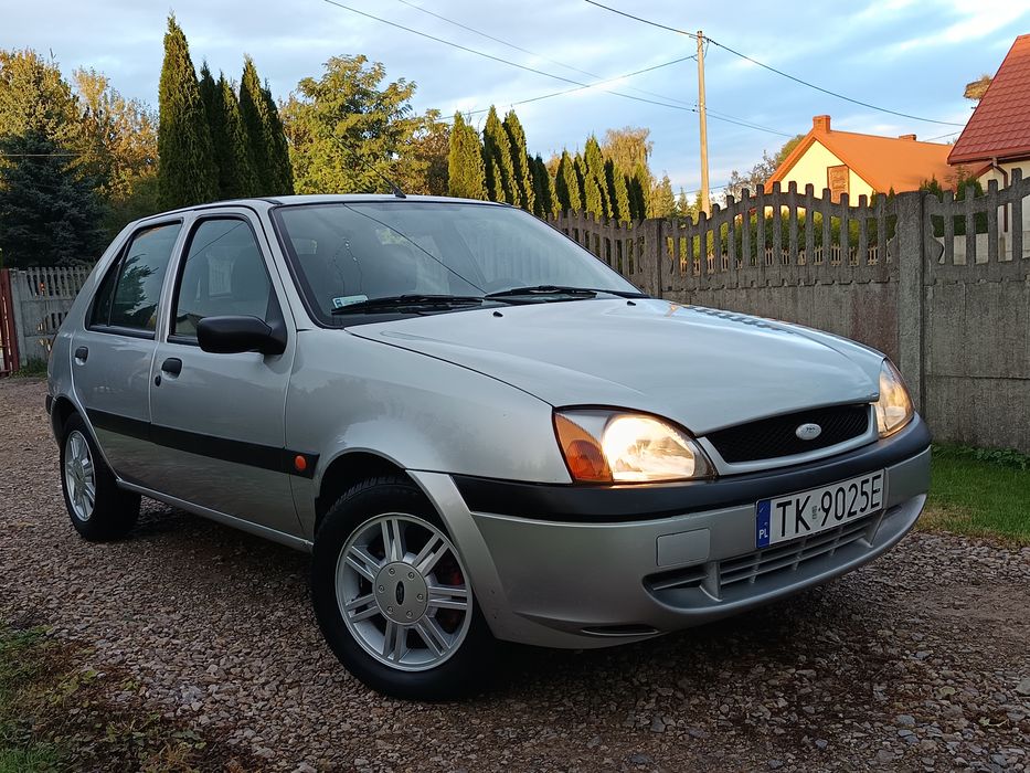 Ford Fiesta 1.8TD Super stan! Klimatyzacja ! El szyby! Doinwestowana !