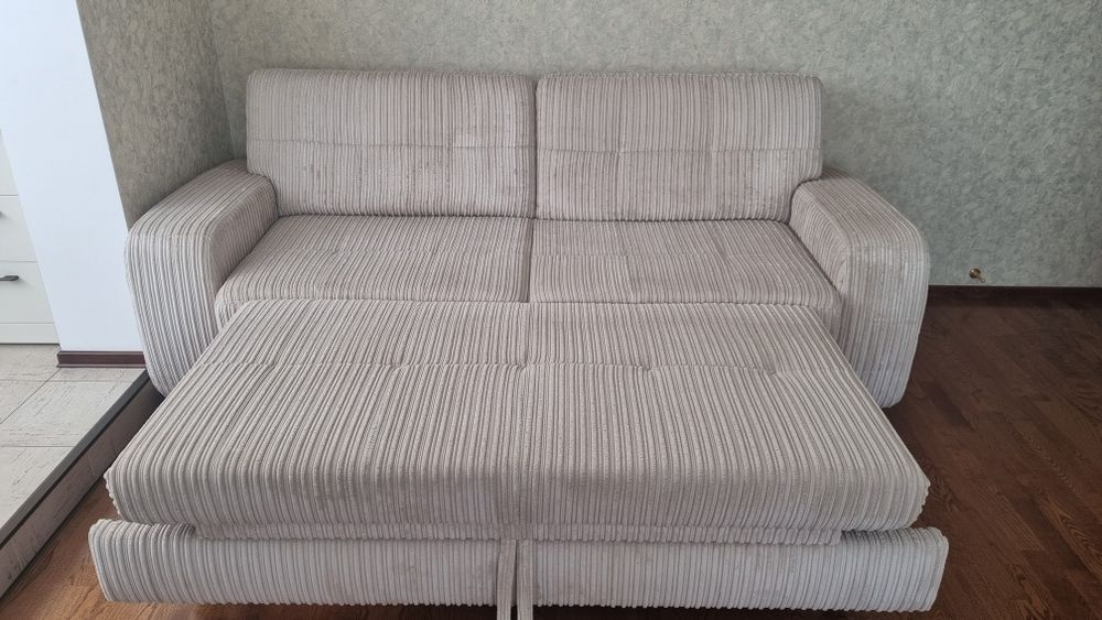 Диван, Бургас В2, ADK