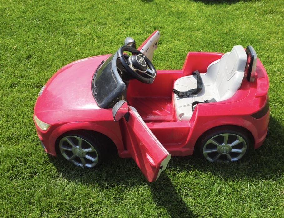 Audi TT na akumulator