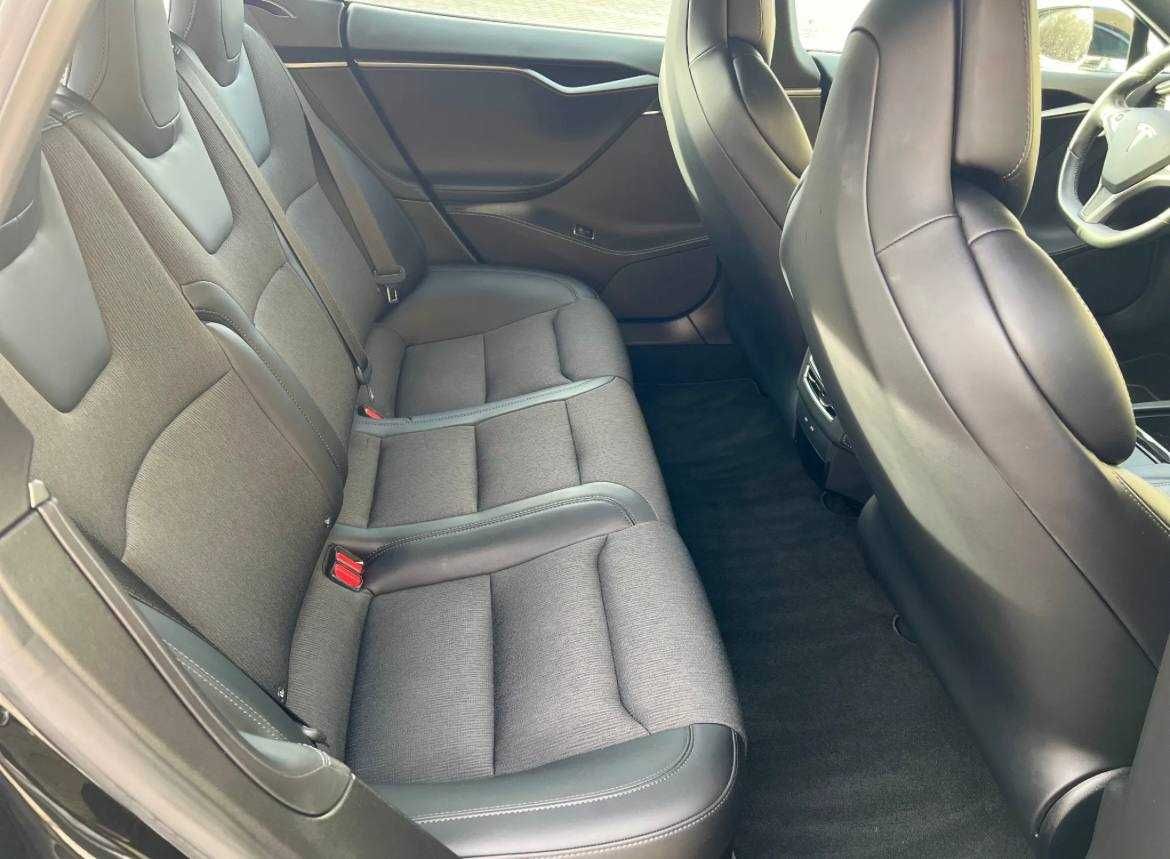 У продажі Tesla Model S 2018