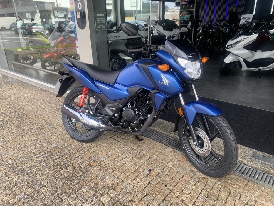 CB125F Azul 2024