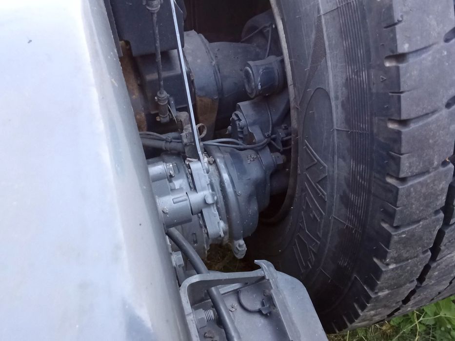 Zacisk hamulcowy tył DAF XF 106 lift 21r. Lewy prawy