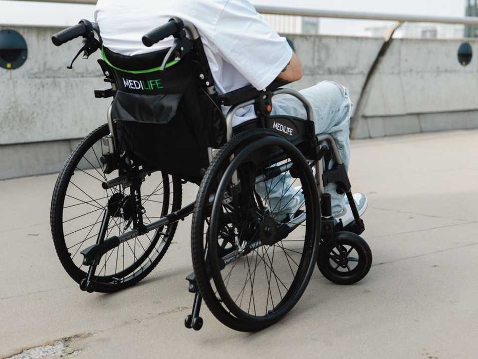 Wózek inwalidzki składany regulowany dopasowany MEDILIFE FIT - NFZ