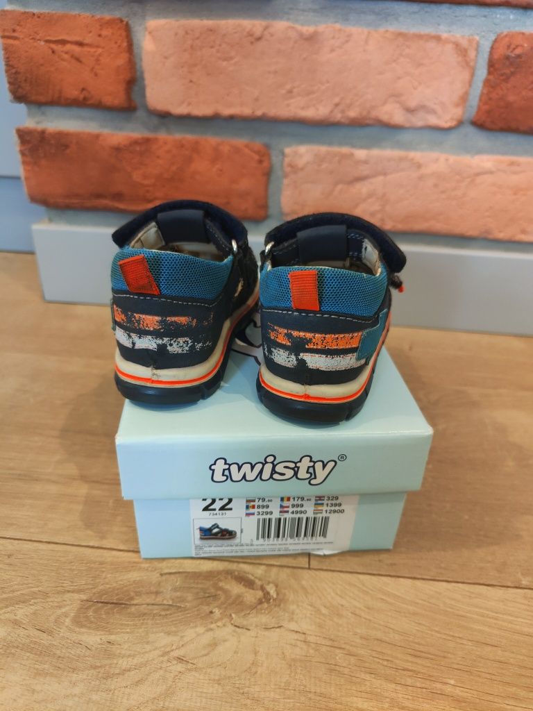 Sandały półsandały buty twisty chłopiec rozmiar 22