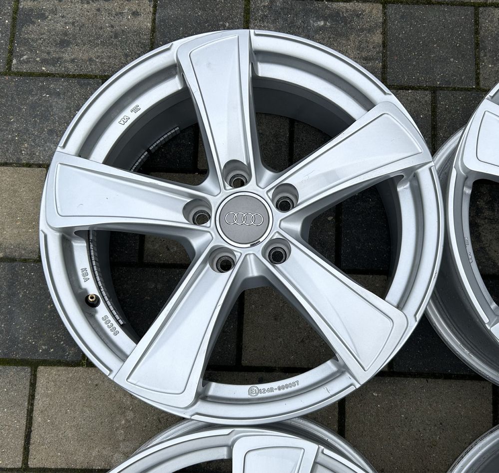 Felgi Audi 5x112 17" et42 A3 A4 A5 A6 Q3 Q2 s-line