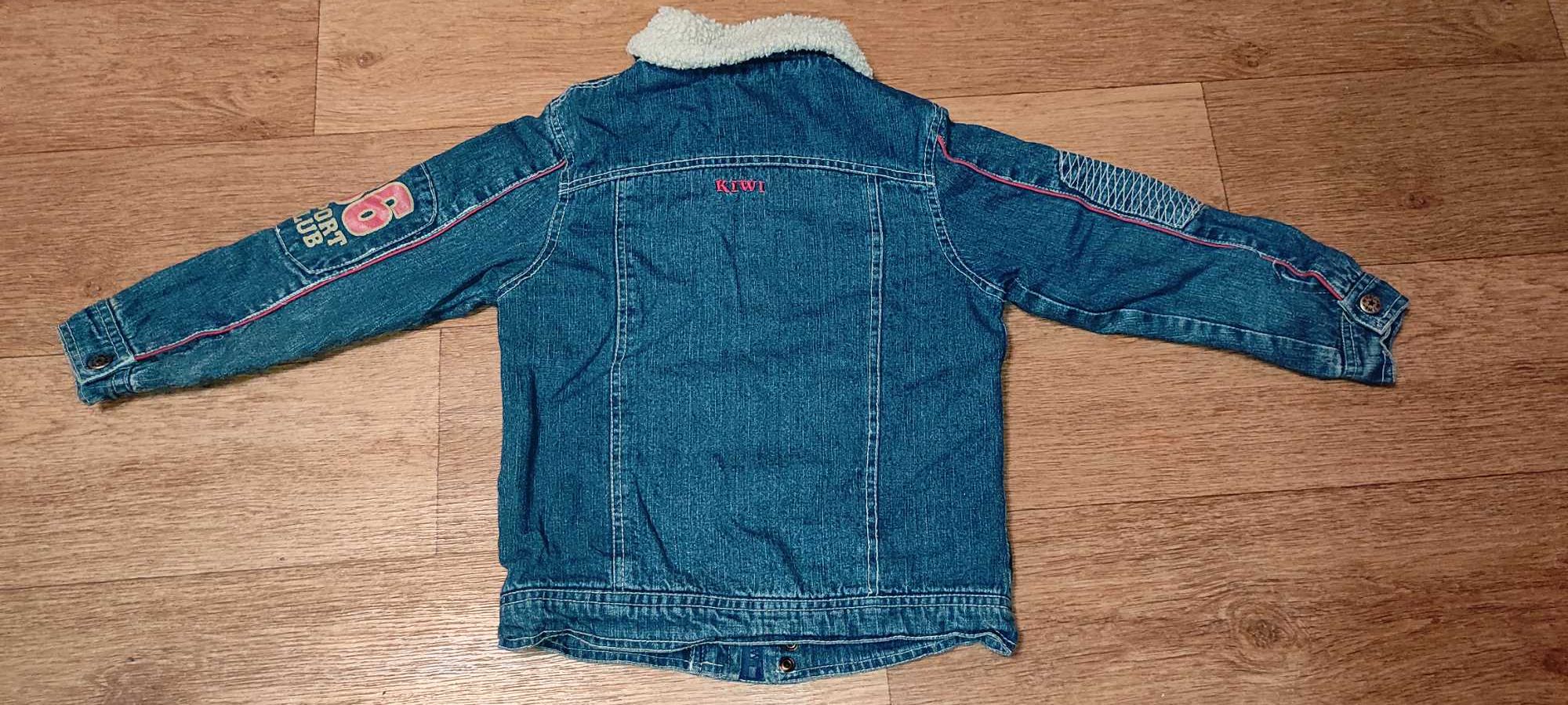 Джинсовая куртка пиджак с подкладкой на змейке на 5-6 лет