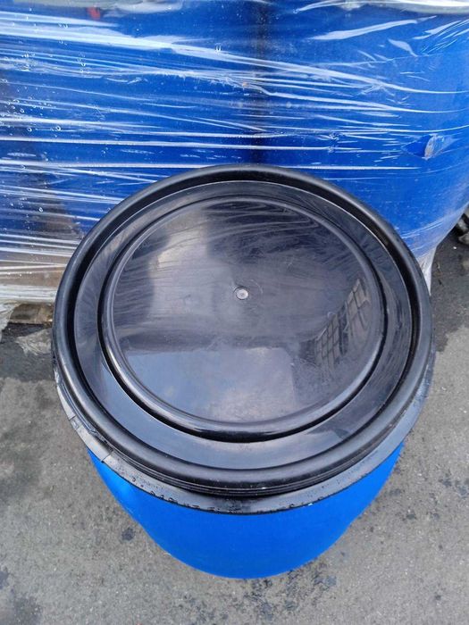 Бочка пластикова 60л ХАРЧОВА б/в (бак, ємність, тара)