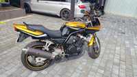 Yamaha Fazer 600