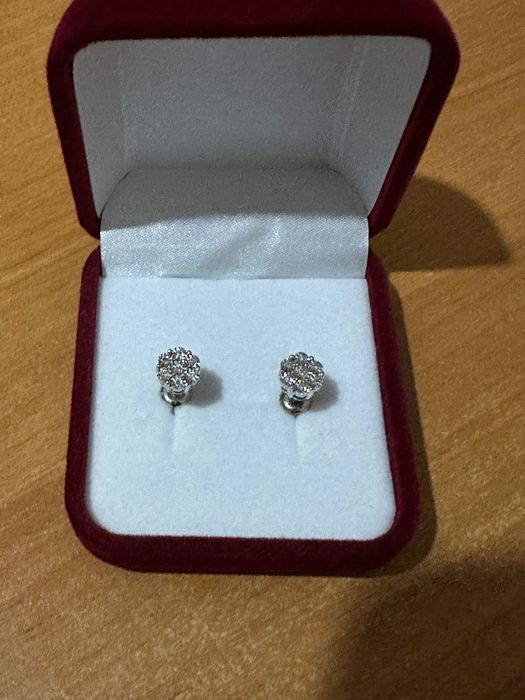 Продам срібні прикраси б/у в гарному стані