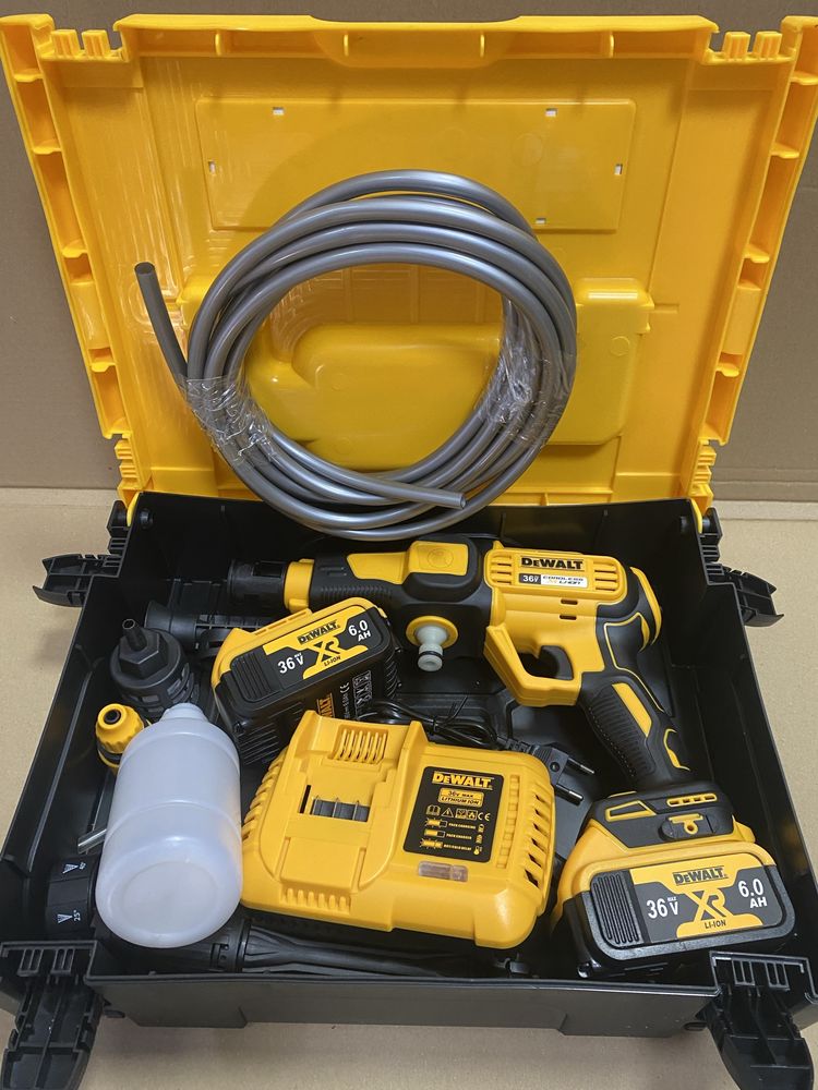 Аккумуляторная ручная мойка DeWalt DCPW550B (36V, 6Ah, 40bar)