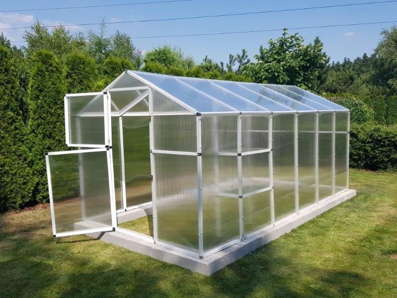 Szklarnia211x405x191 szklarnia poliwęglanowa szklarnia bez fundamentów