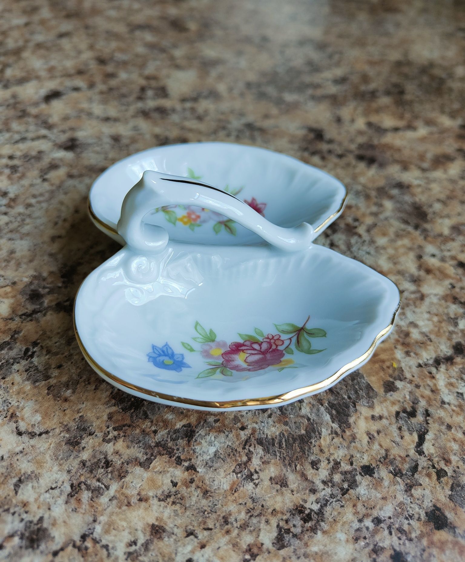 Przyprawnik Ćmielów sygnatura porcelana