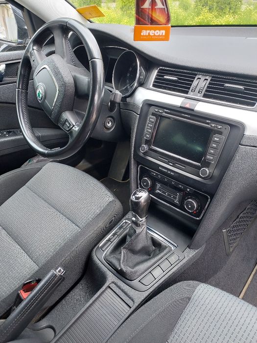 Шкода суперб 2013 1.6 дизель в гарному стані