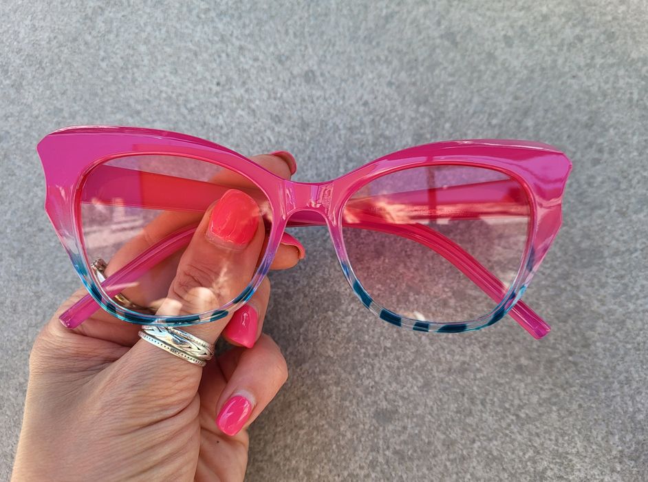 Damskie okulary przezroczyste