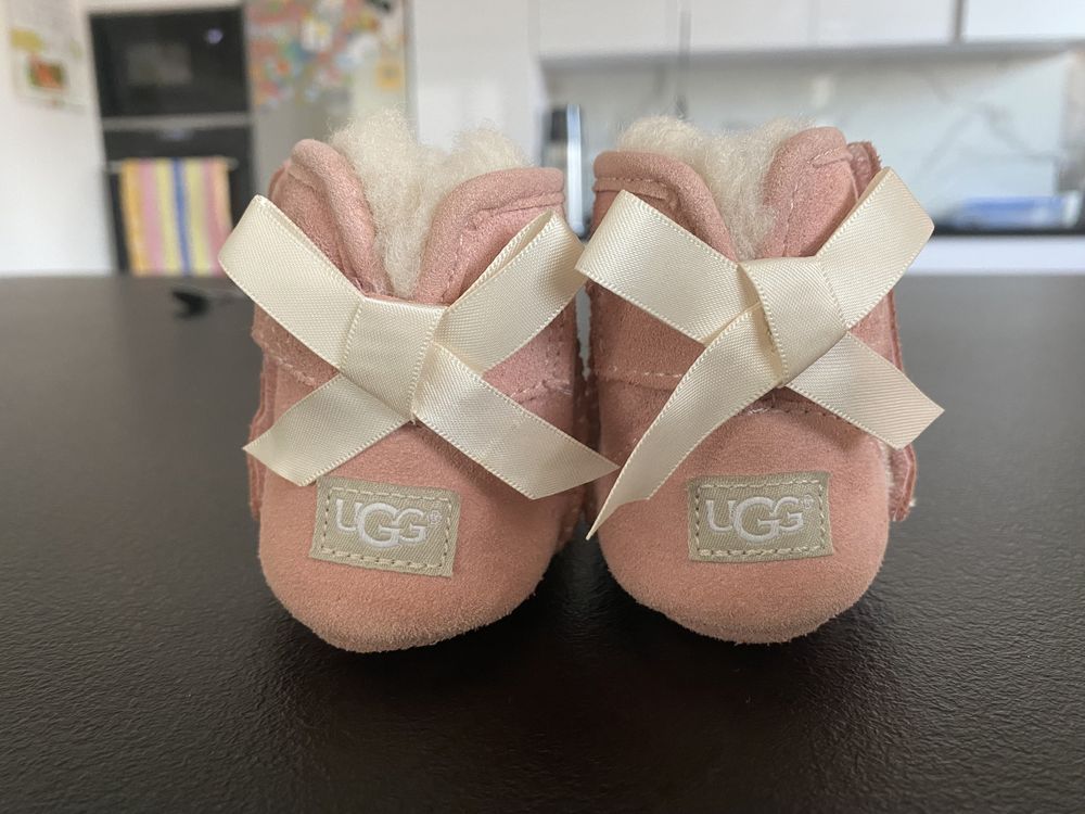 UGG kapcie r 16 nowe