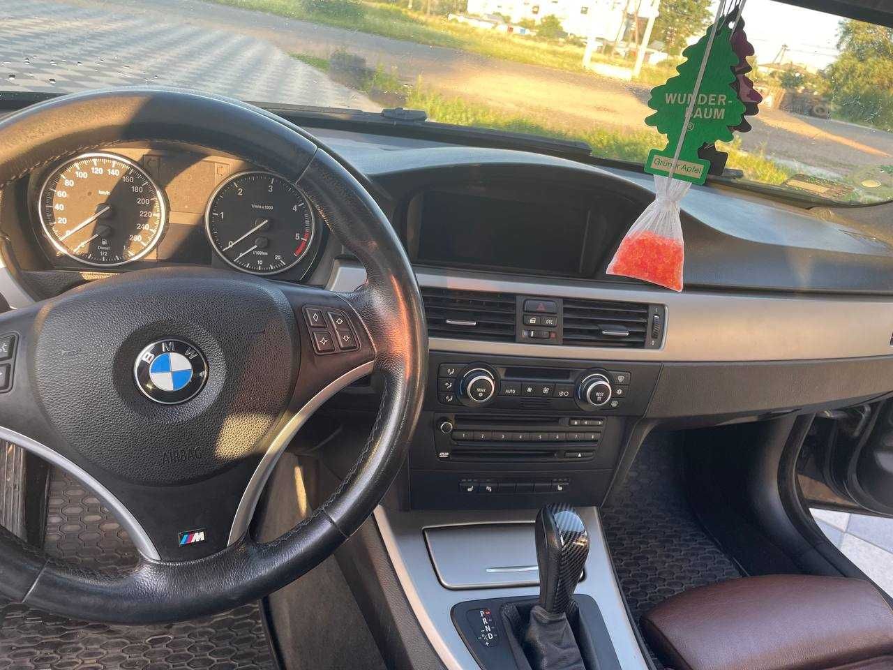 Продам  BMW 320.