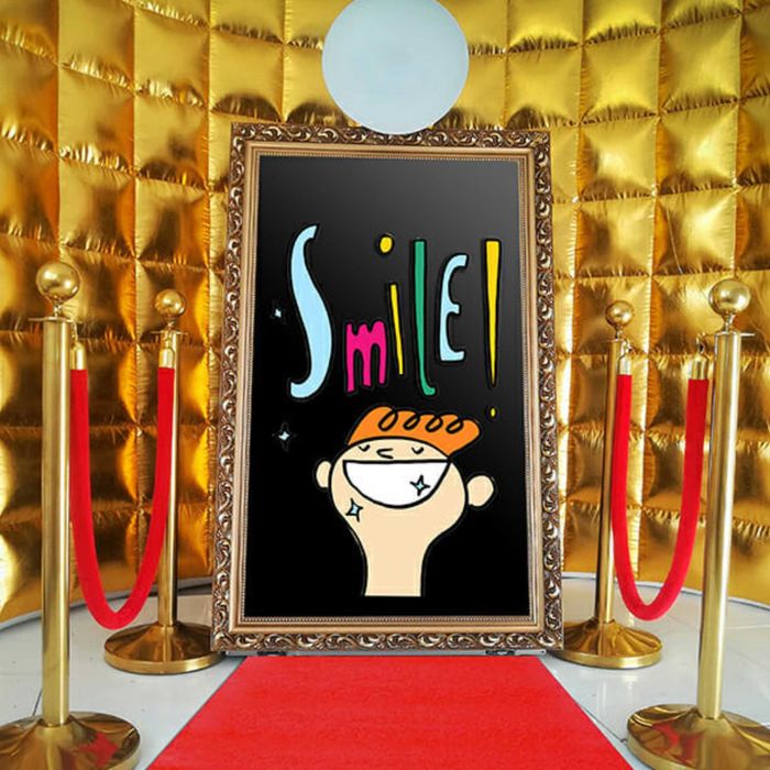 Biały miś / Fotobudka 360 / Fotolustro / Ciężki dym / Wiatraki iskier