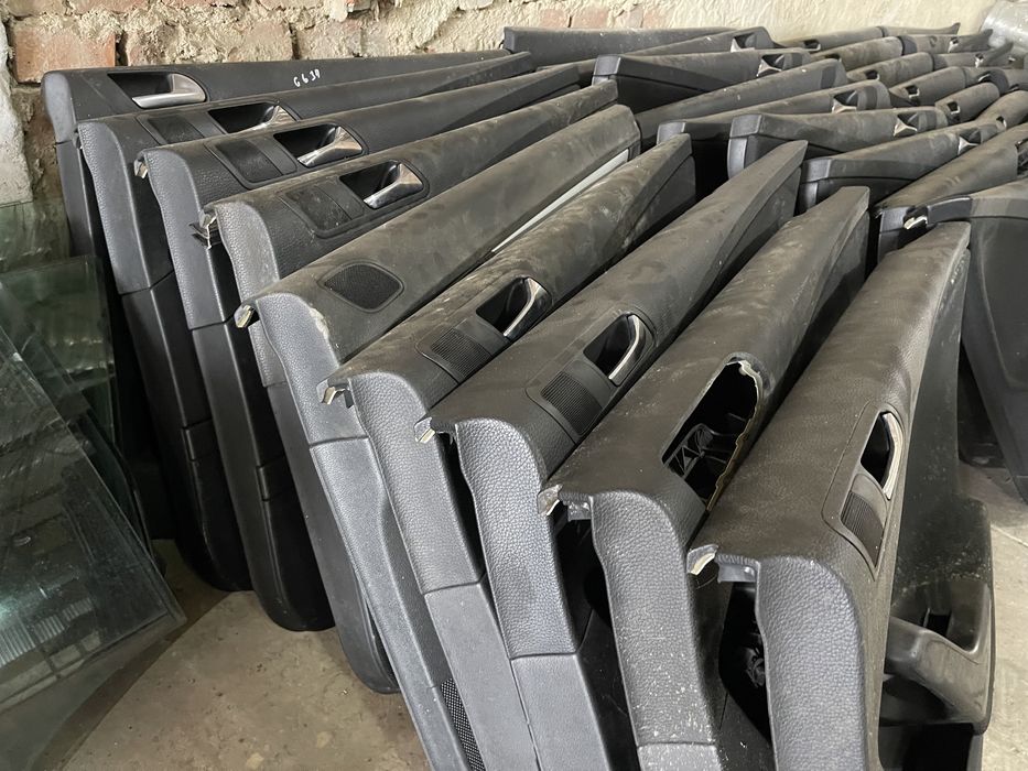 Дверні карти Пасат Б6, Passat B6, оббивка двери Passat 
гольф 5 октаві