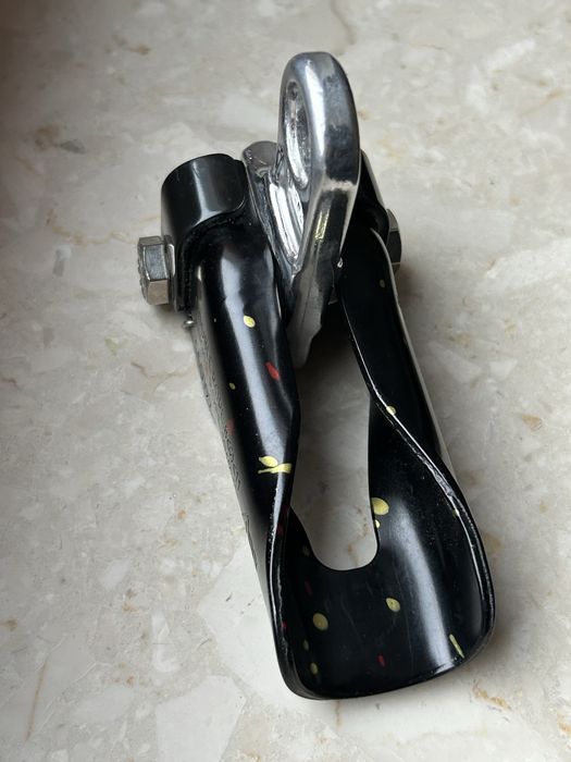 Przyrządy wspinaczkowe Petzl - poignee, croll, shunt, rolka zjazdowa