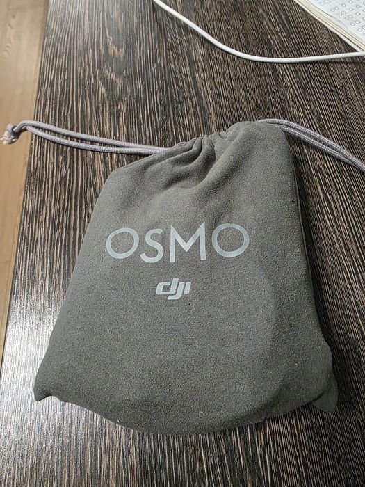 DJI Osmo Mobile 4