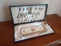 Faqueiro de Sobremesa 14 Peças com Travessa Porcelana - T. Limoges