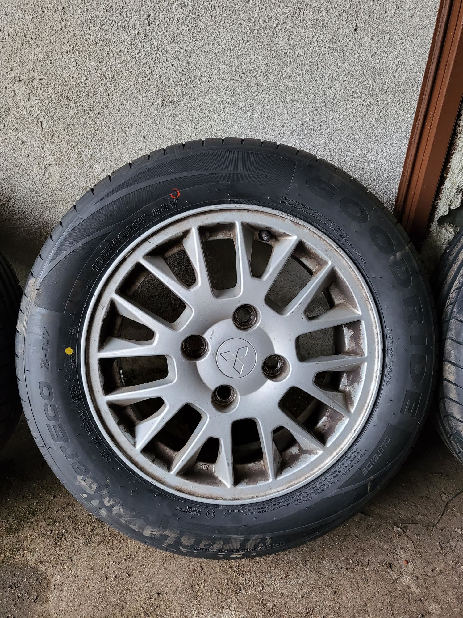 Koła  aluminiowe 4x114.3  195/60/r15