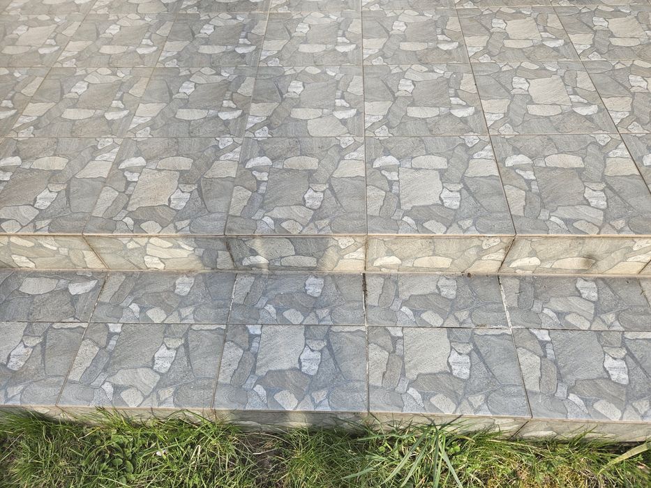 Płytki tarasowe po demontażu używane szare kamienie ok 200 sztuk