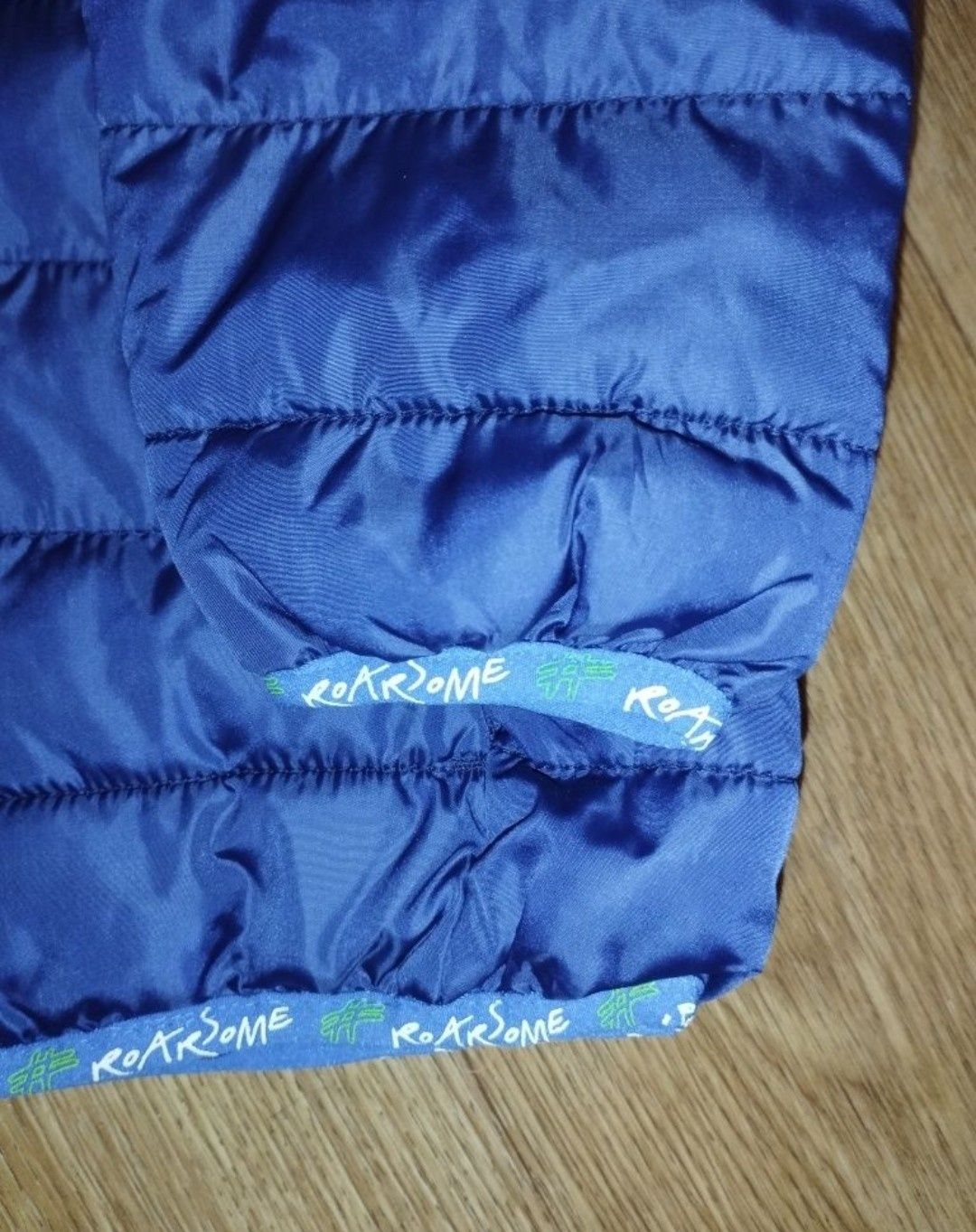 Продам курточку на ребенка