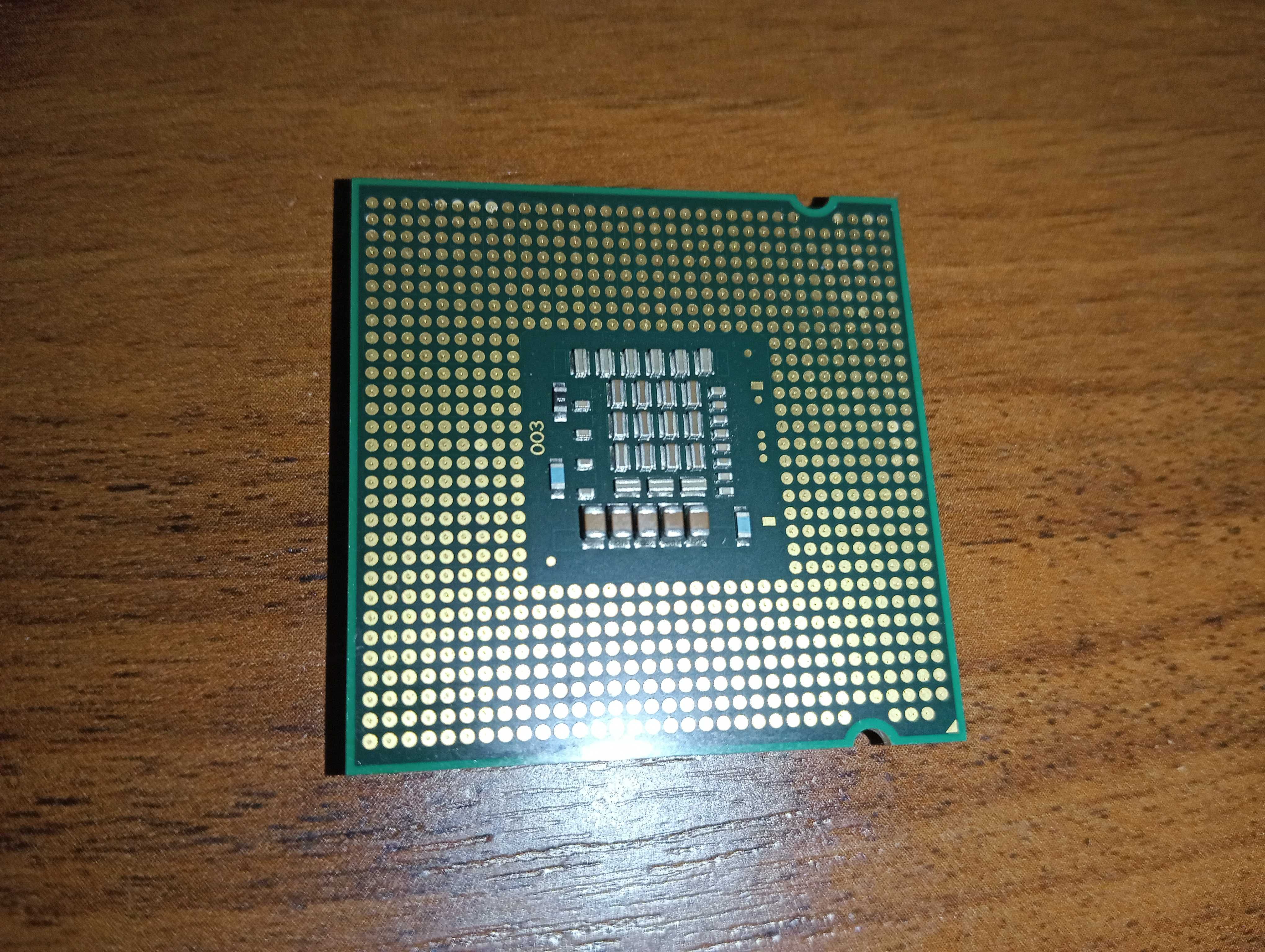 Intel® Core™2 Duo E8400 S775