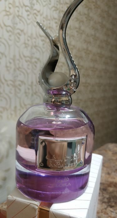 Lattafa Andaleeb Flora 800