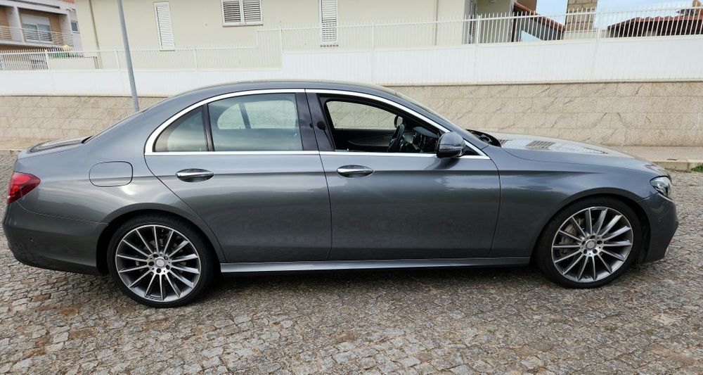 Mercedes-Benz E220d  AMG