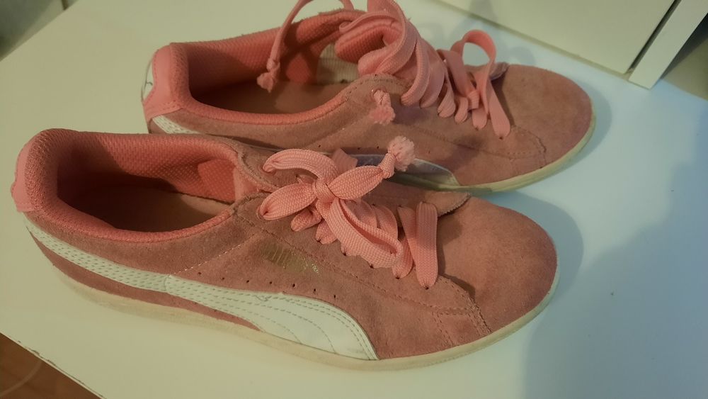 Tennis de varias marcas originais