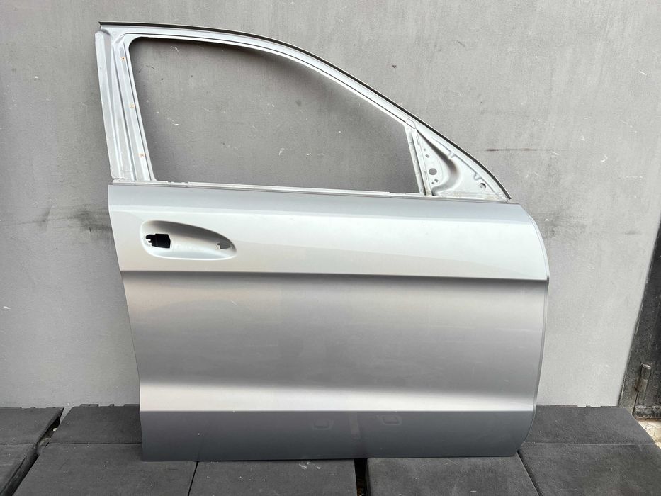 Дверь Mercedes ML W166 двері дверька МЛ 164 двери передння задняя С792