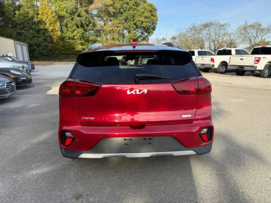 Kia Niro EX Premium      2022