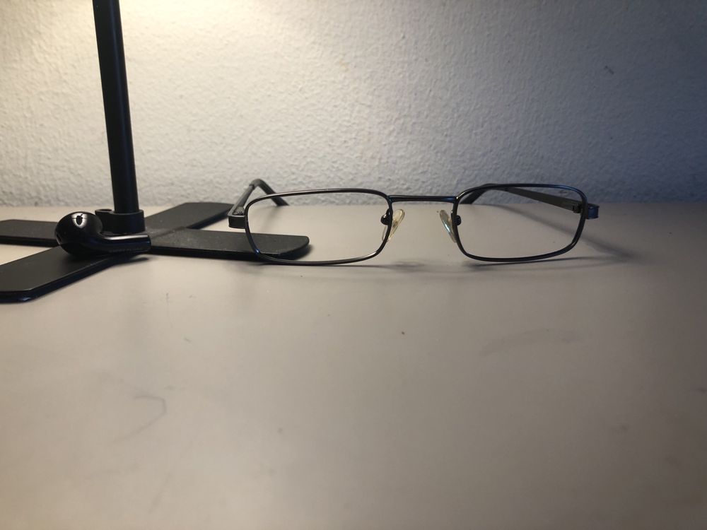Oculos sem vidro