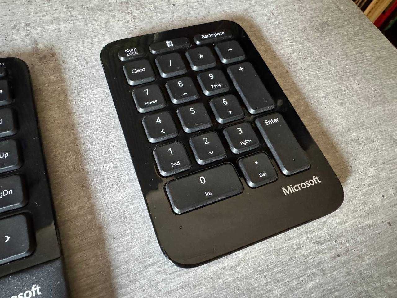 Teclado Microsoft Sculpt Wireless